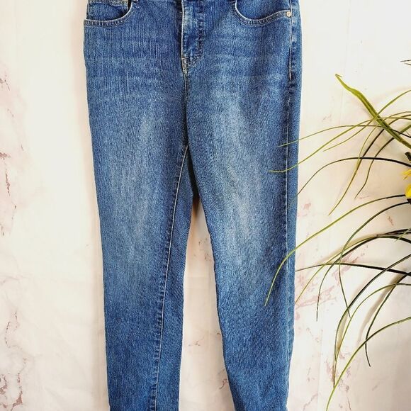 Style & Co slim leg denim jeans - Picture 3 of 6